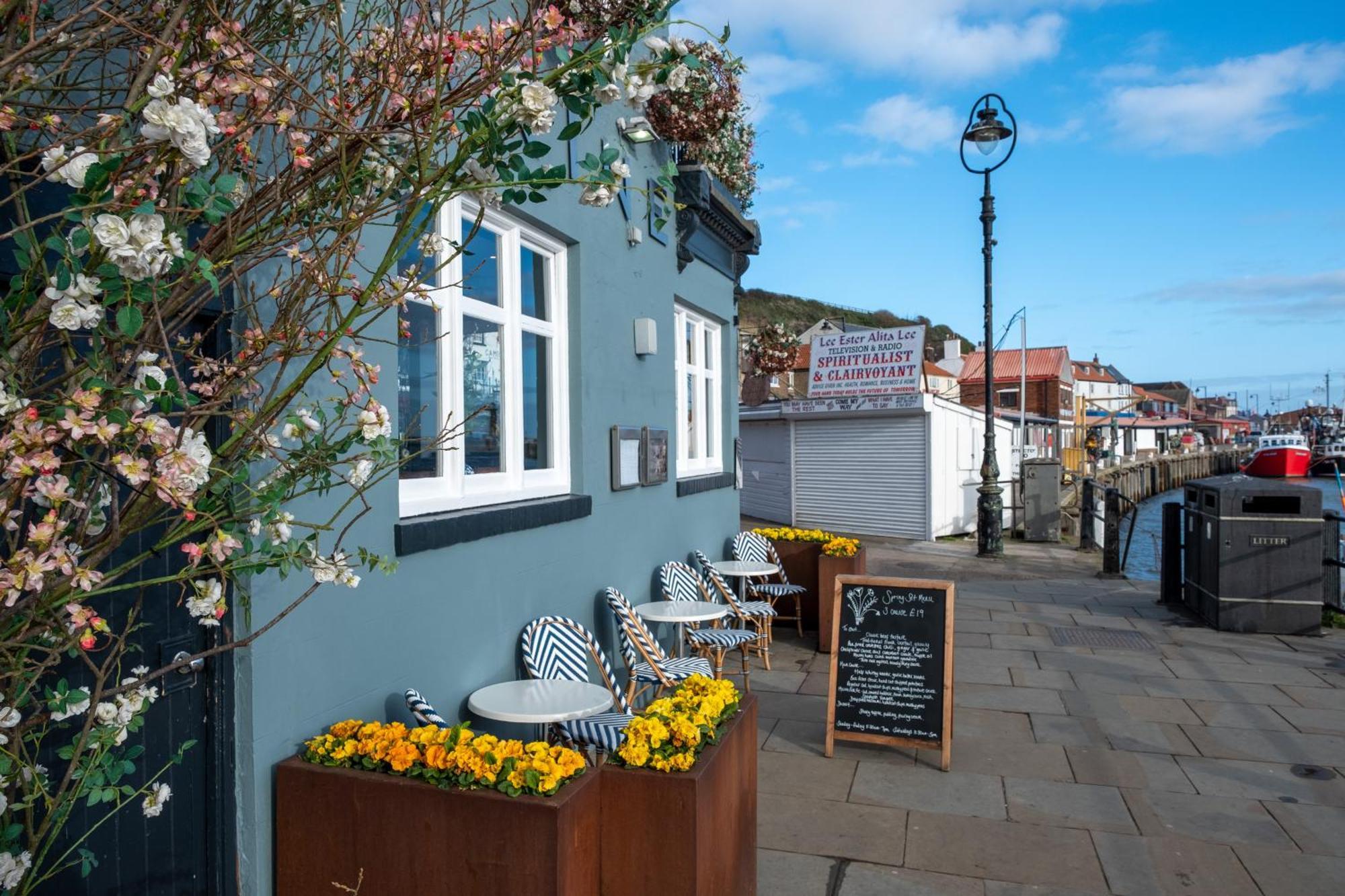 The Marine Hotel & Restaurant Whitby Kültér fotó